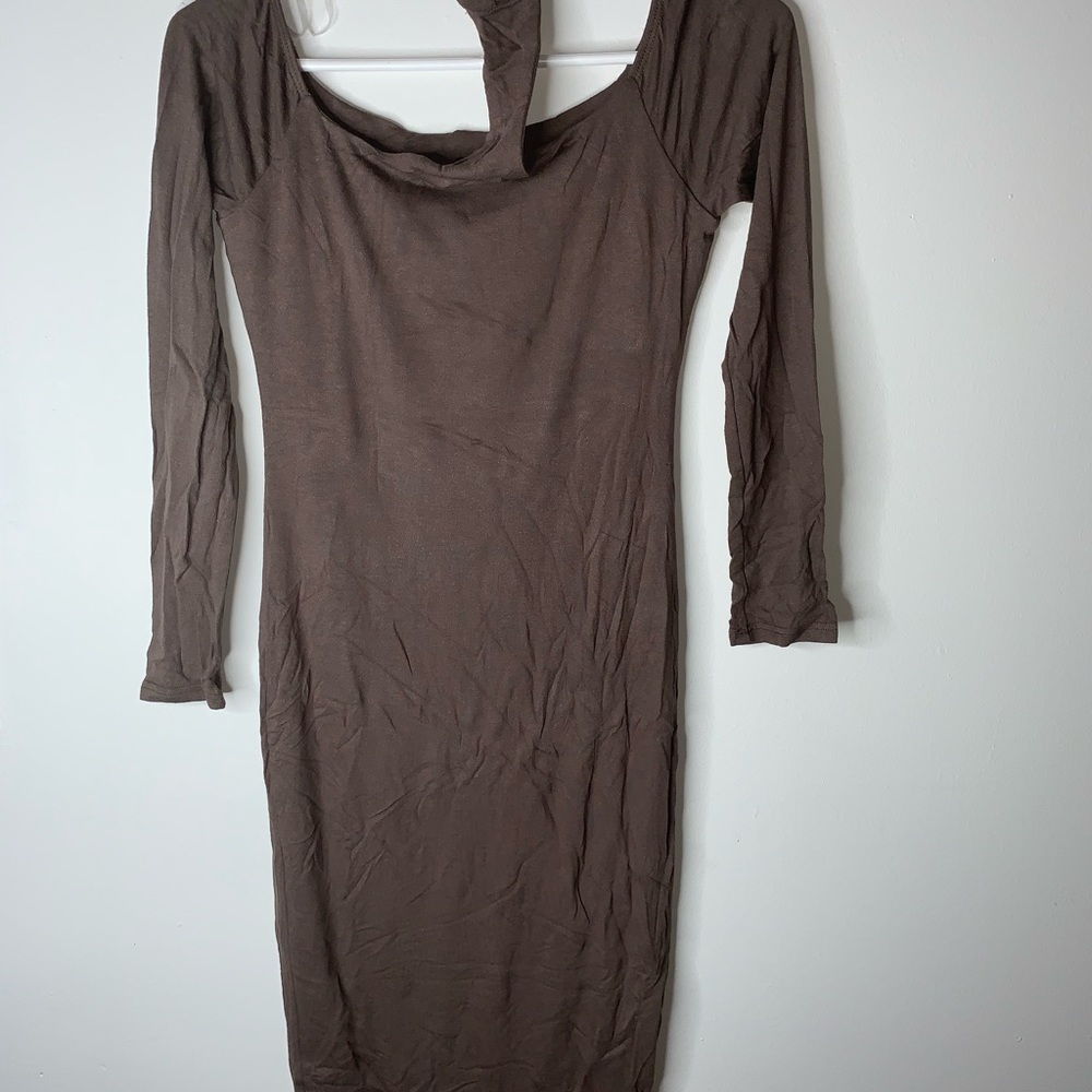 Naked wardrobe turtle neck dress - Picture 2 of 3